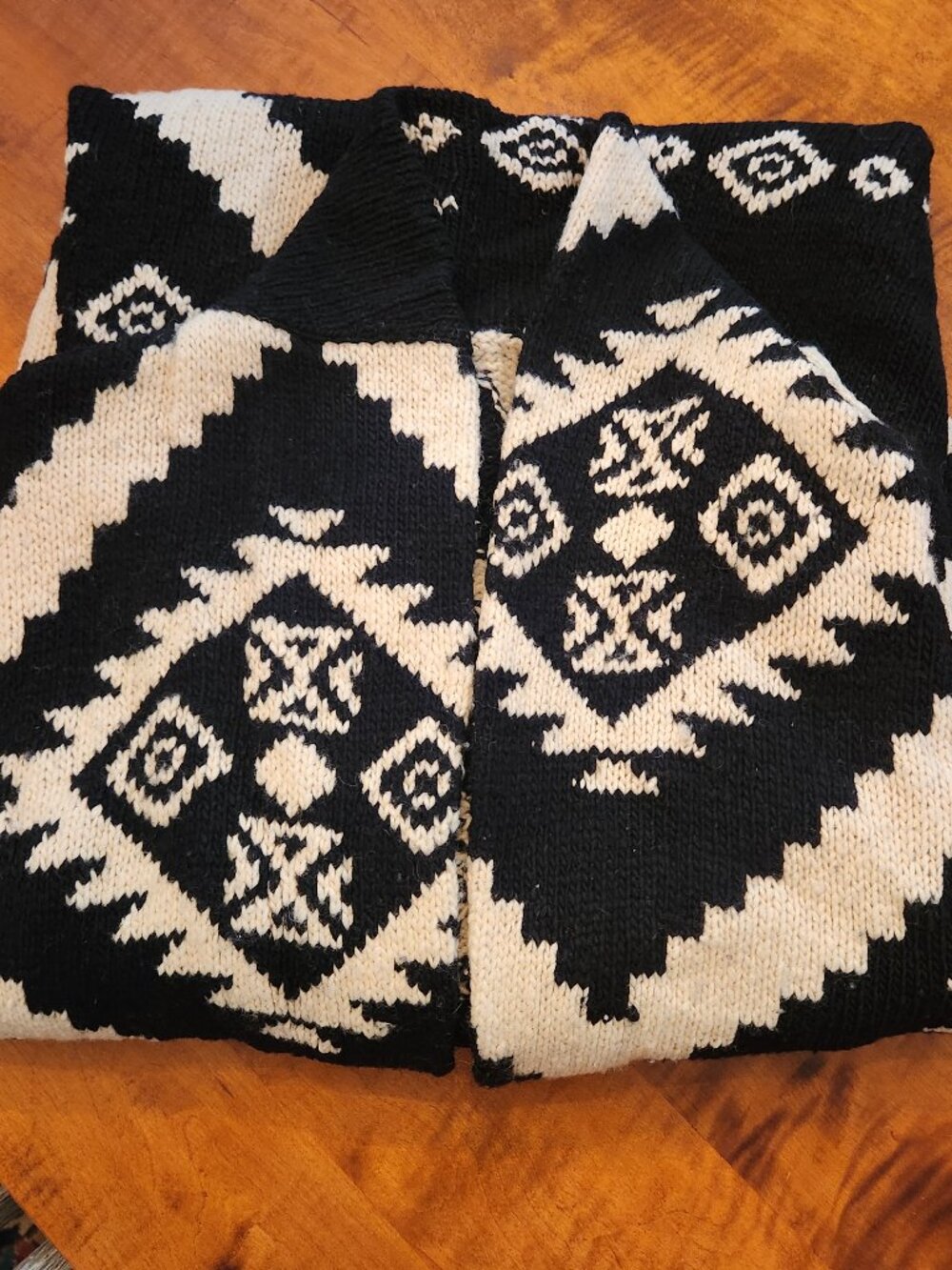 Ralph Lauren Vintage Hand-knit Southwestern-style Wool Cardigan - Picture 9 of 11